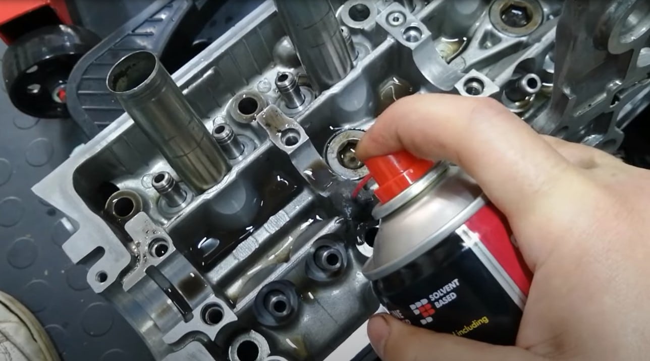 How to maintain the Honda D15B2 engine