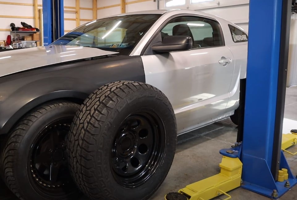 choose the right tires for your lifted Mustang